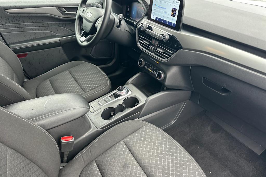 Thumbnail: 2024 Ford Escape - 13