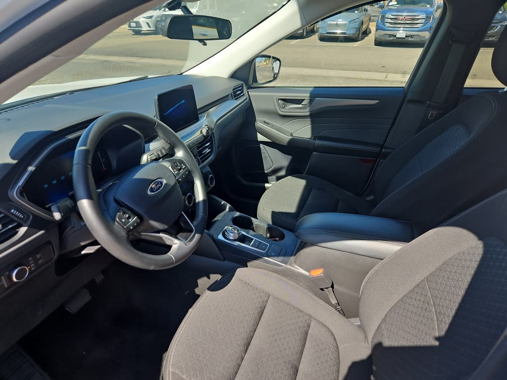 Thumbnail: 2024 Ford Escape - 20