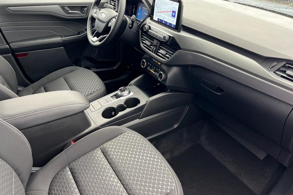 2025 Ford Escape Active 13