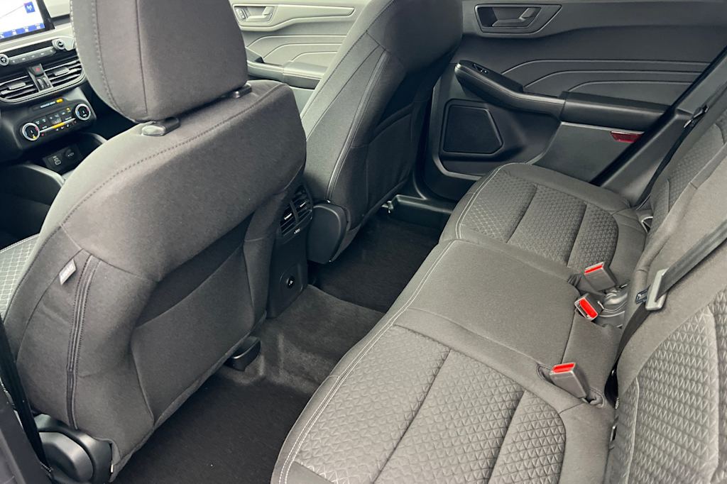 2025 Ford Escape Active 11