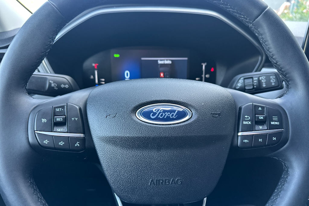 Thumbnail: 2023 Ford Escape - 27