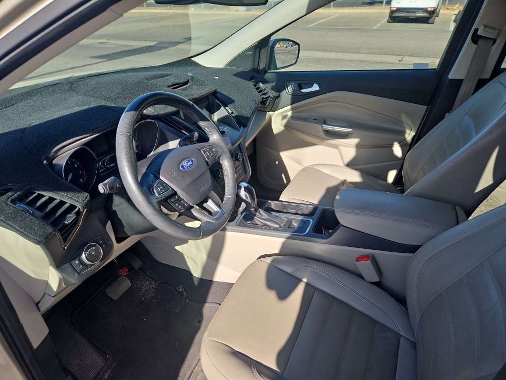 Thumbnail: 2018 Ford Escape - 9