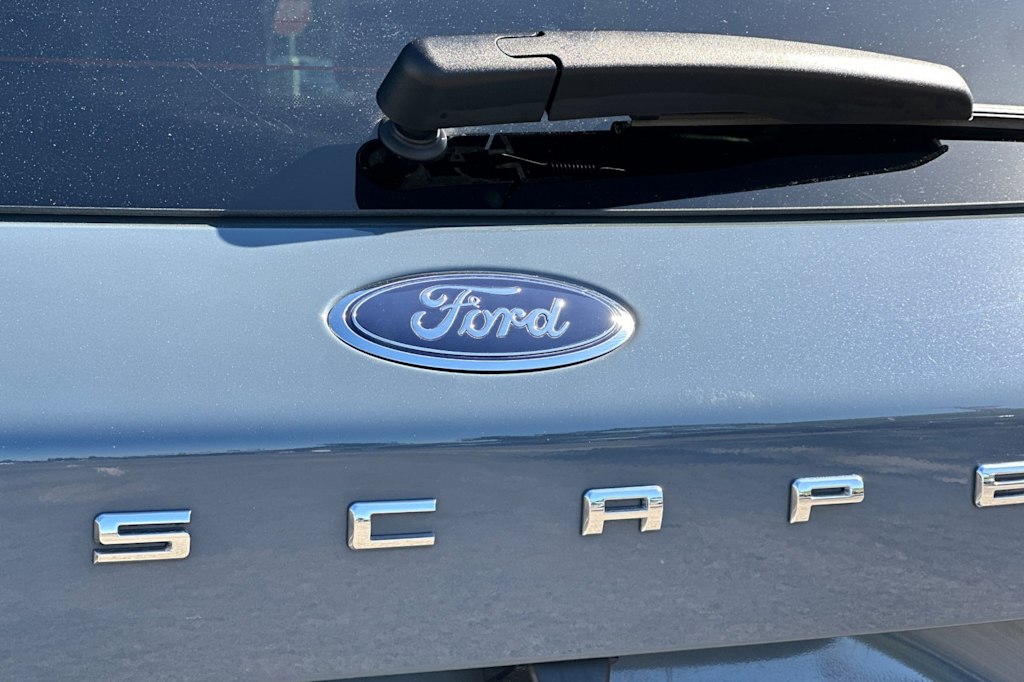 Thumbnail: 2024 Ford Escape - 28