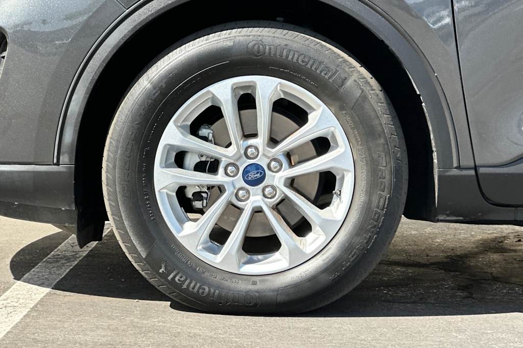 Thumbnail: 2020 Ford Escape - 8