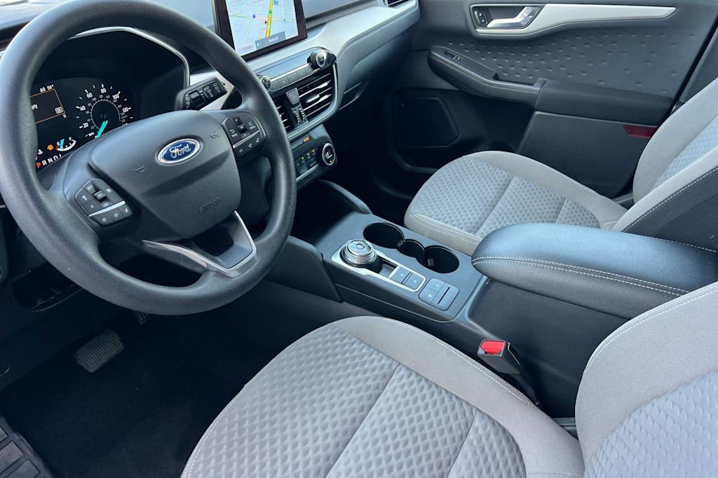 Thumbnail: 2020 Ford Escape - 9