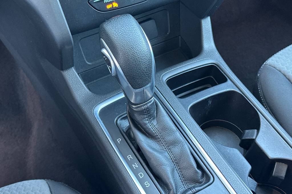 Thumbnail: 2018 Ford Escape - 15