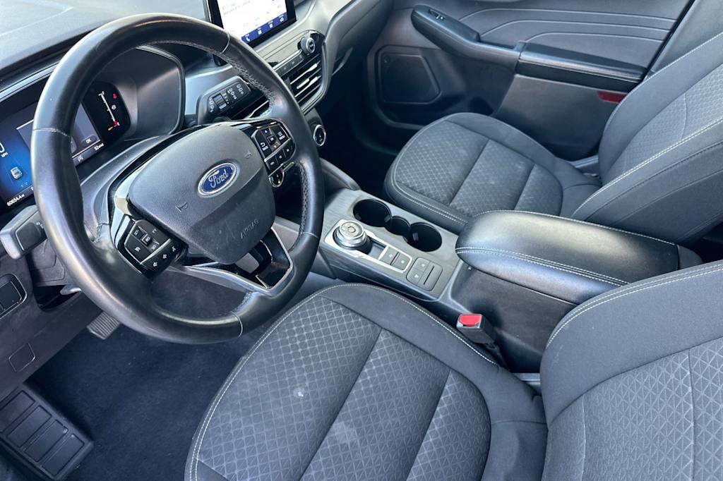 Thumbnail: 2024 Ford Escape - 10