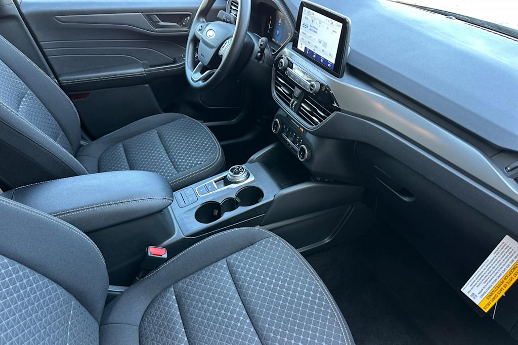 Thumbnail: 2025 Ford Escape - 9