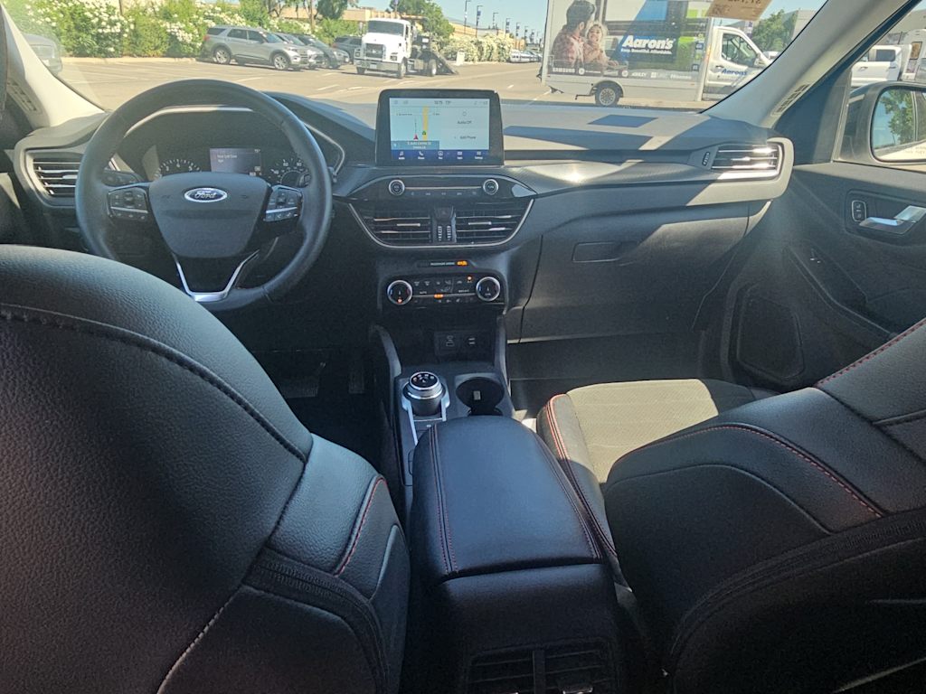 Thumbnail: 2022 Ford Escape - 8