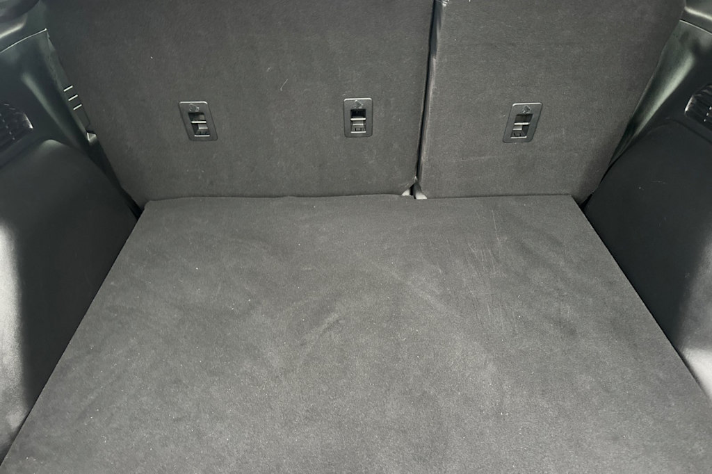 Thumbnail: 2021 Ford Escape - 17