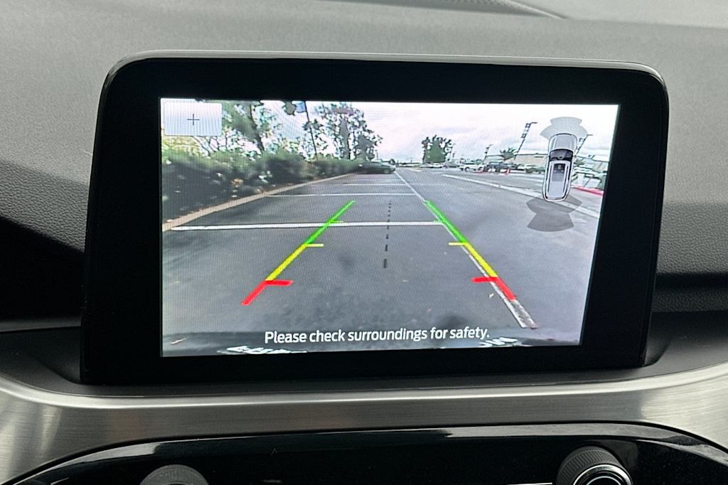 Thumbnail: 2021 Ford Escape - 24