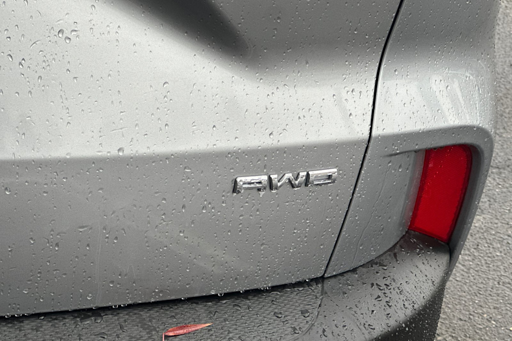 Thumbnail: 2021 Ford Escape - 7