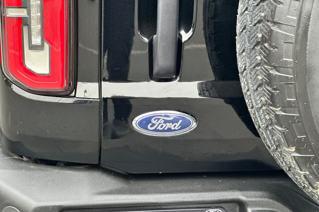 Thumbnail: 2022 Ford Bronco - 7