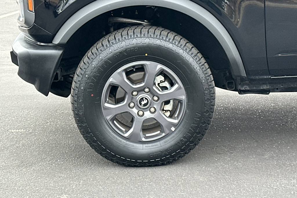 Thumbnail: 2022 Ford Bronco - 8