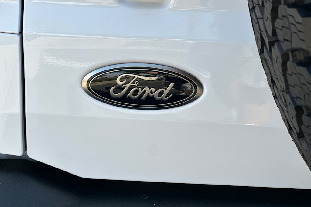 Thumbnail: 2026 Ford Bronco - 7