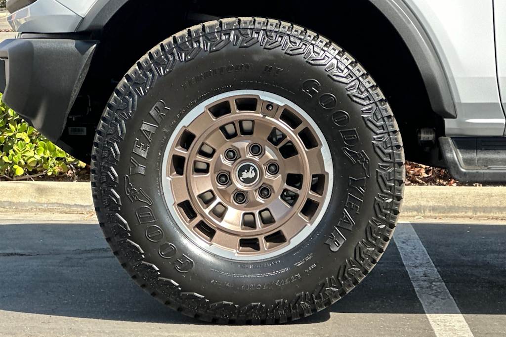 Thumbnail: 2026 Ford Bronco - 8