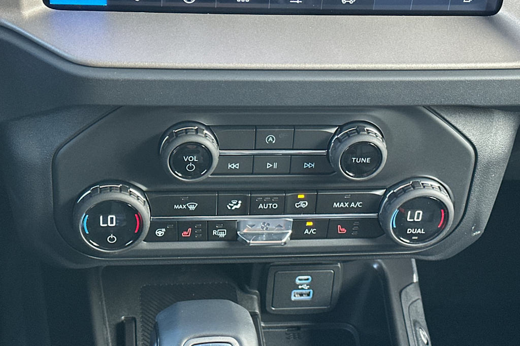 Thumbnail: 2025 Ford Bronco - 26