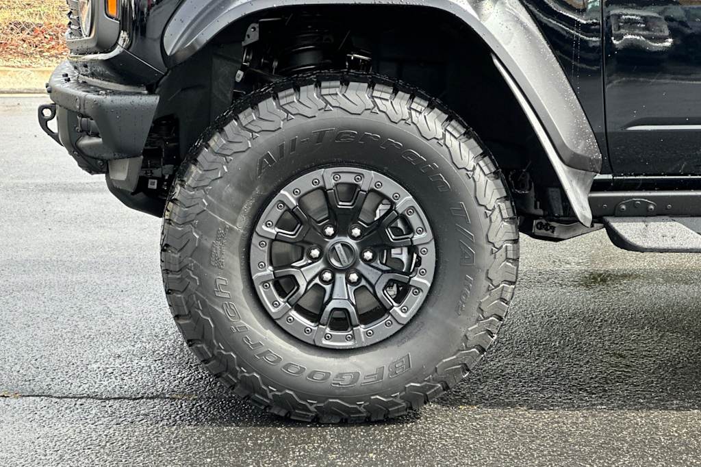 Thumbnail: 2025 Ford Bronco - 7