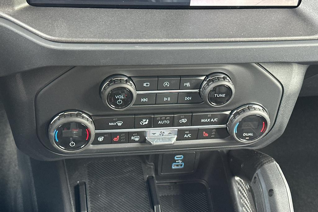 Thumbnail: 2025 Ford Bronco - 24