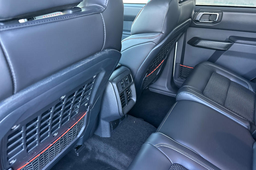 Thumbnail: 2025 Ford Bronco - 17