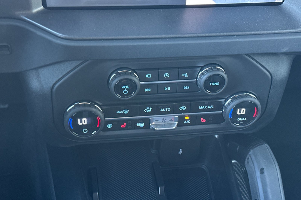 Thumbnail: 2025 Ford Bronco - 24