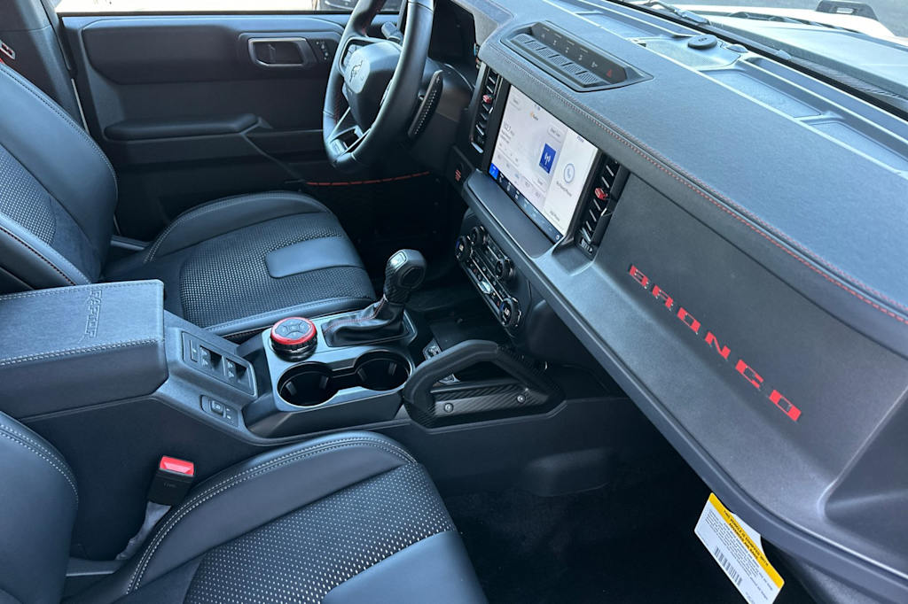 Thumbnail: 2025 Ford Bronco - 11