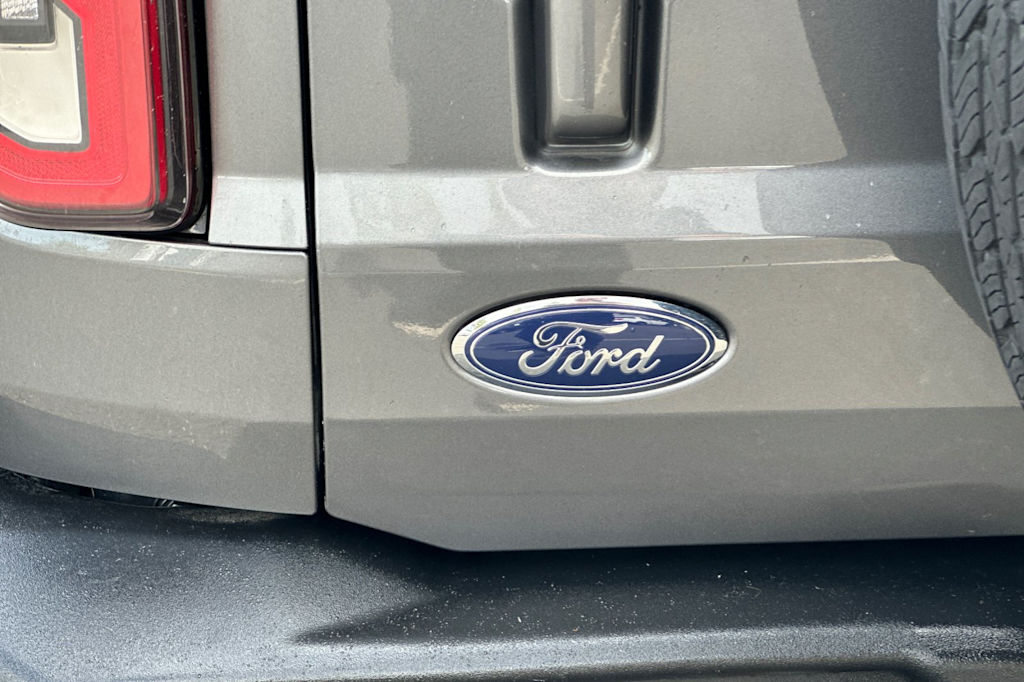 Thumbnail: 2022 Ford Bronco - 7