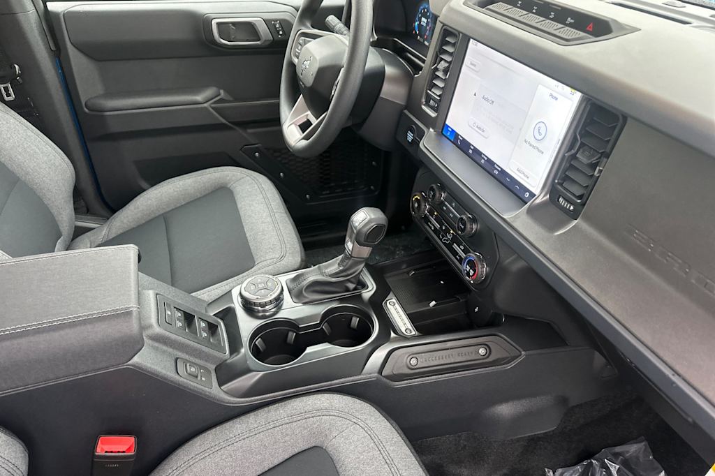 Thumbnail: 2025 Ford Bronco - 12