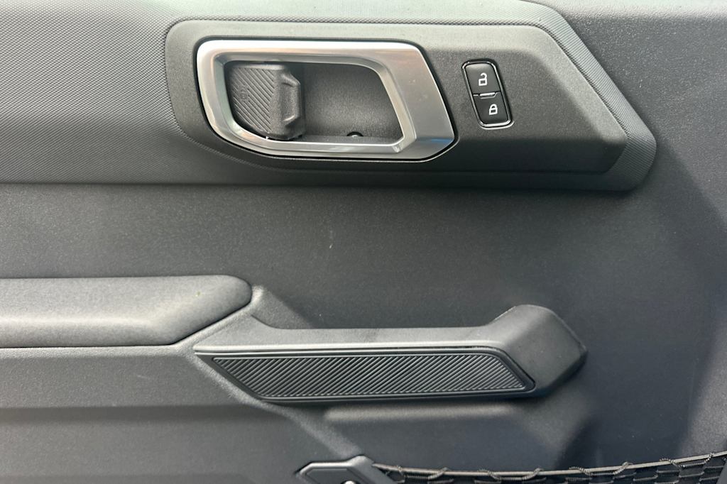 Thumbnail: 2025 Ford Bronco - 20