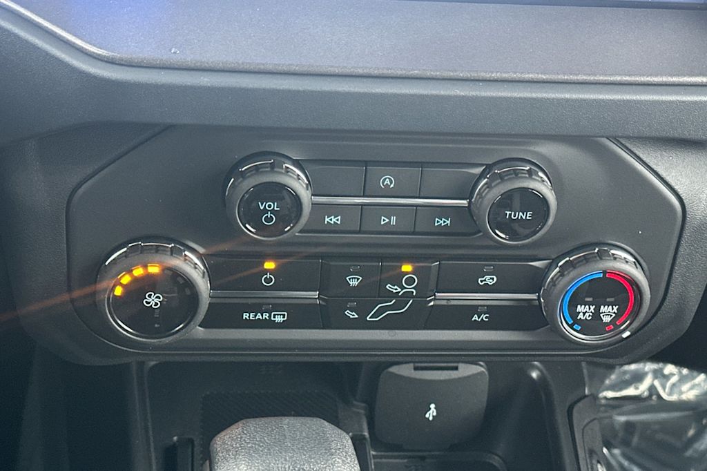 Thumbnail: 2025 Ford Bronco - 23