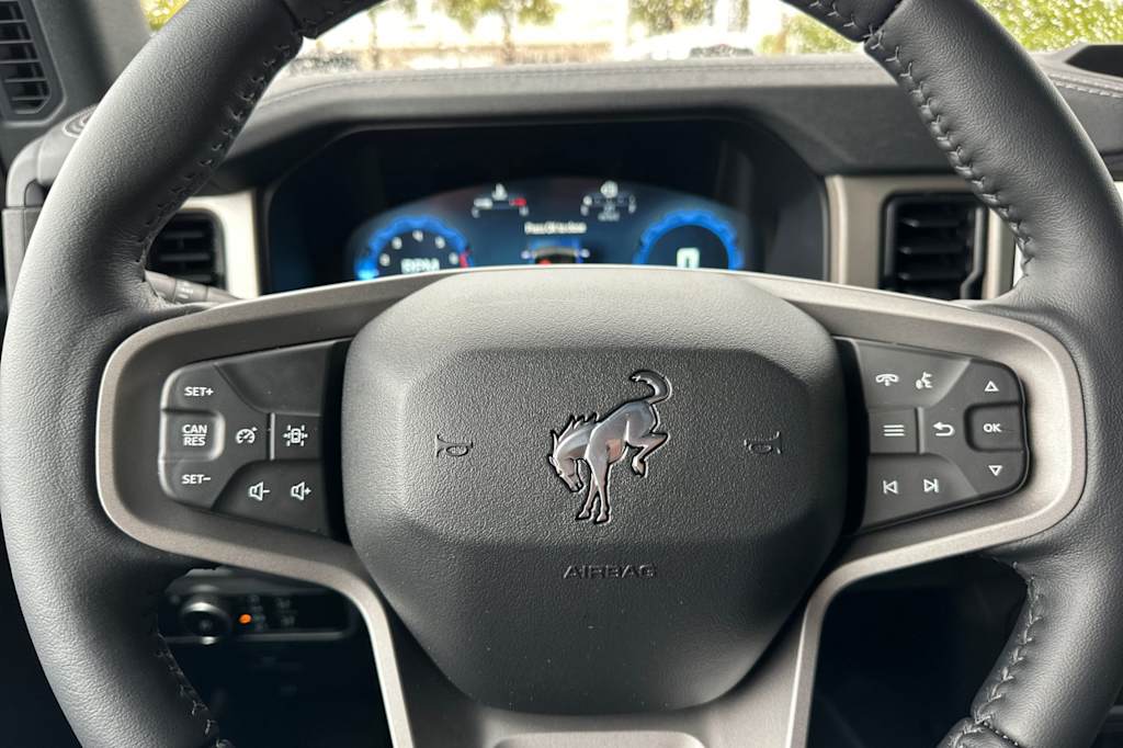 Thumbnail: 2025 Ford Bronco - 27