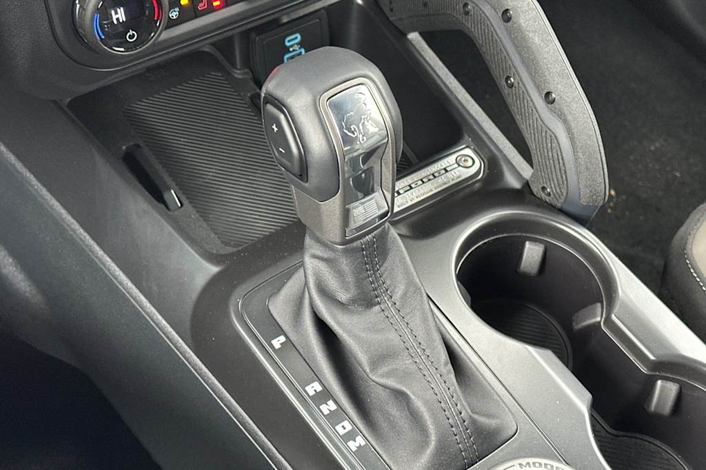 Thumbnail: 2025 Ford Bronco - 15