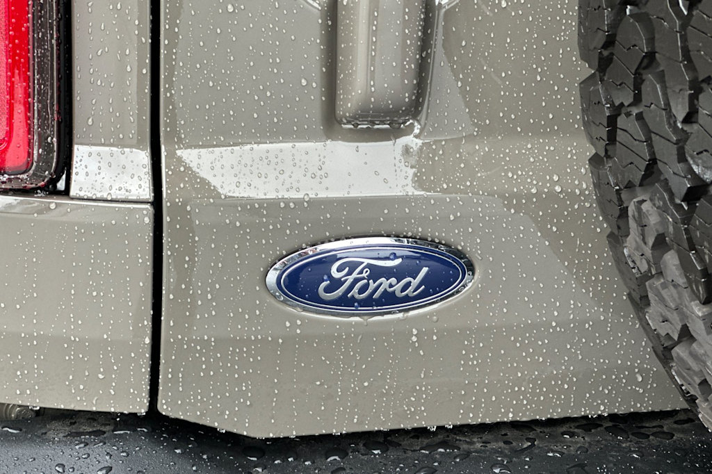 Thumbnail: 2025 Ford Bronco - 7