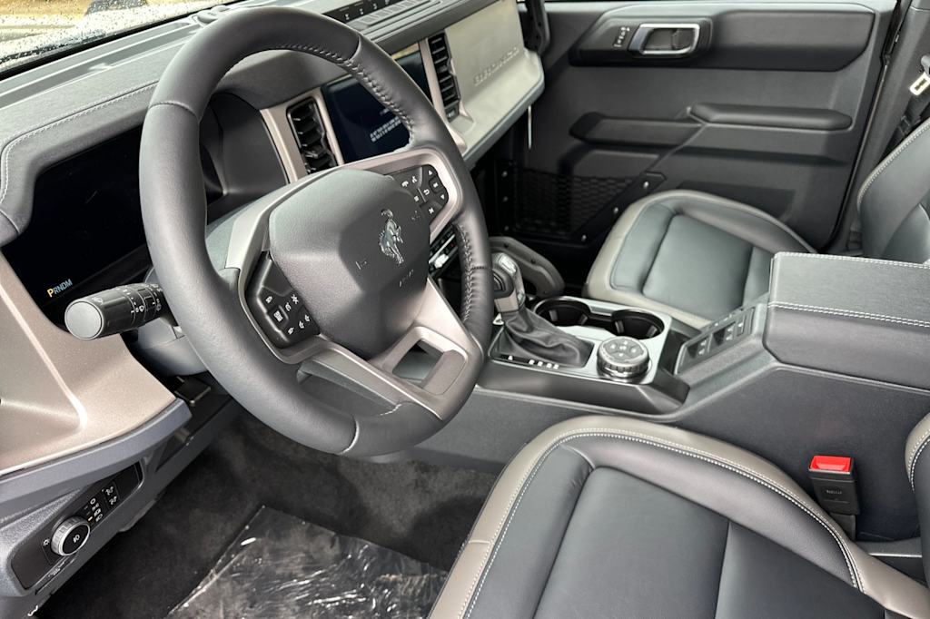 Thumbnail: 2025 Ford Bronco - 9