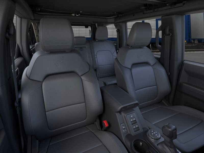 Thumbnail: 2025 Ford Bronco - 6