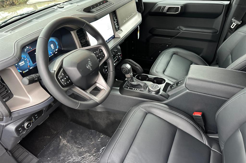 Thumbnail: 2025 Ford Bronco - 10