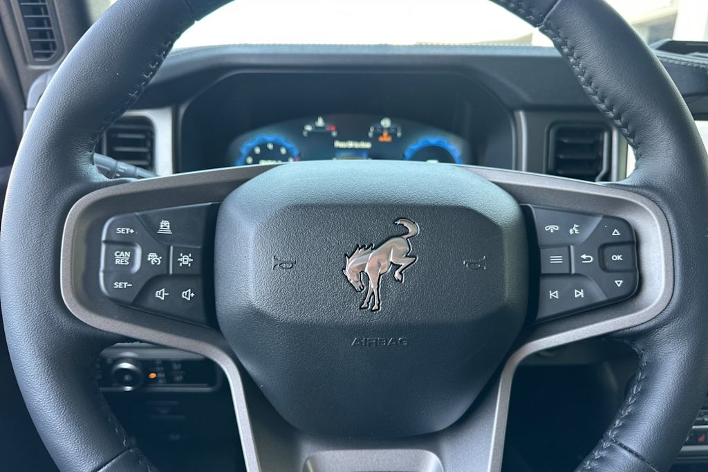 Thumbnail: 2025 Ford Bronco - 26