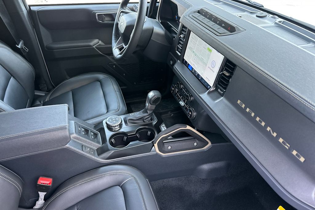 Thumbnail: 2025 Ford Bronco - 9