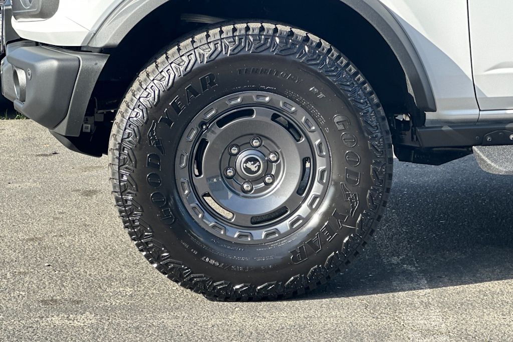 Thumbnail: 2025 Ford Bronco - 28