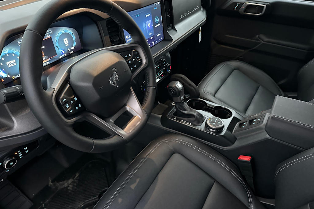 Thumbnail: 2025 Ford Bronco - 10