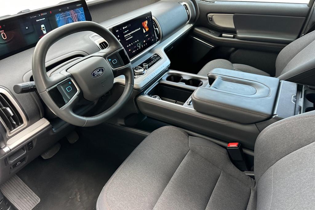 Thumbnail: 2025 Ford Expedition MAX - 8