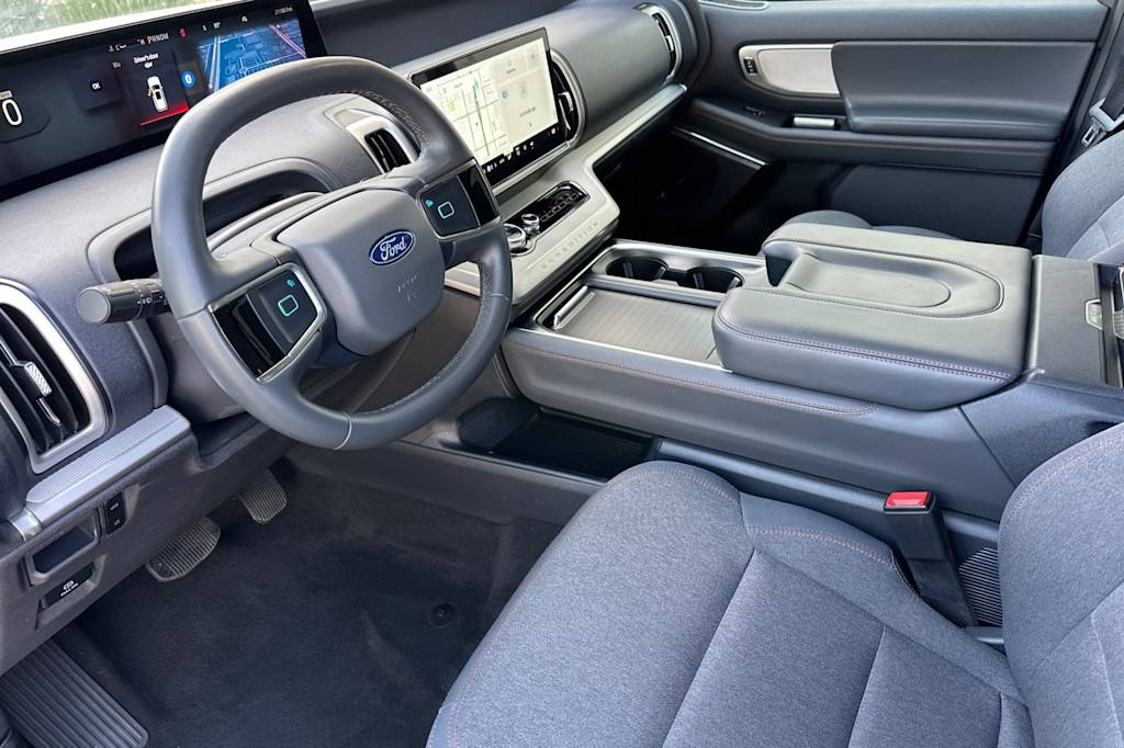 Thumbnail: 2025 Ford Expedition MAX - 9
