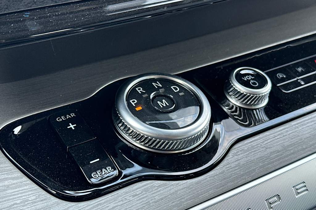 Thumbnail: 2027 Ford Expedition MAX - 27
