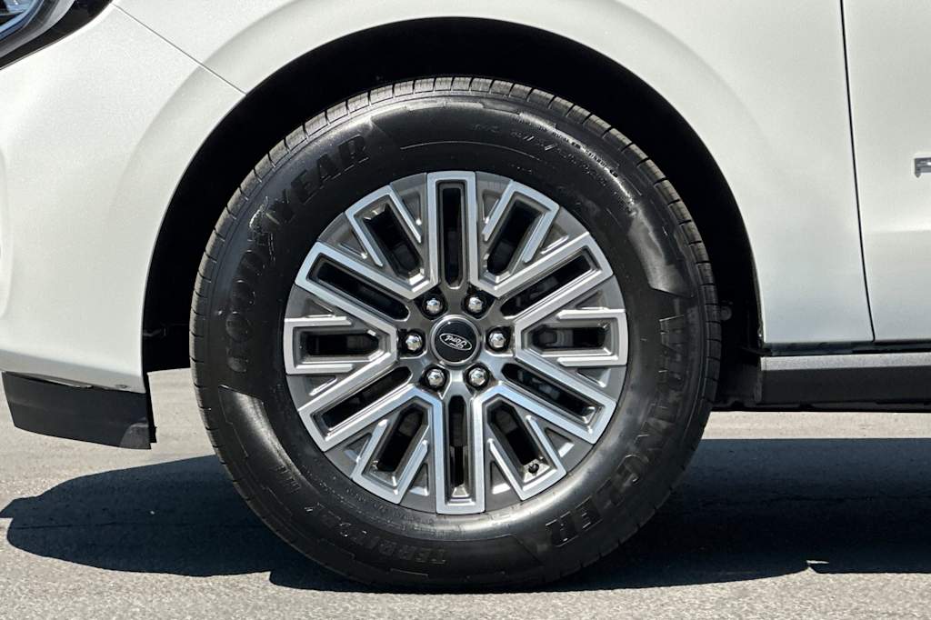 Thumbnail: 2027 Ford Expedition MAX - 8