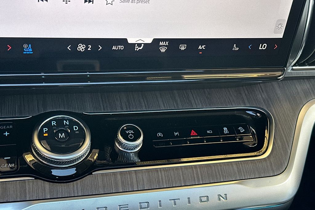 Thumbnail: 2026 Ford Expedition MAX - 24