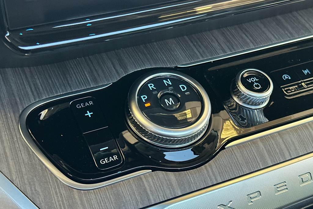 Thumbnail: 2026 Ford Expedition MAX - 25