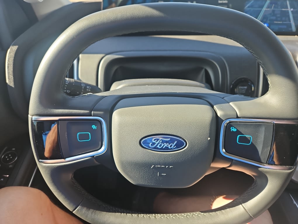 Thumbnail: 2025 Ford Expedition - 19