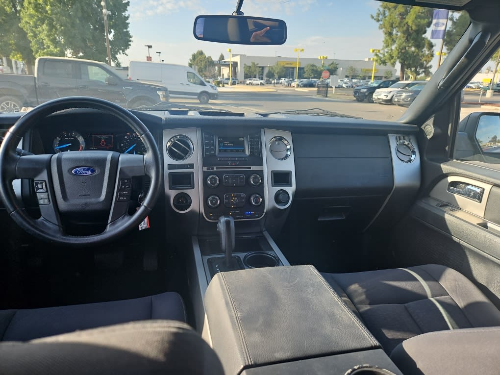 Thumbnail: 2016 Ford Expedition - 8
