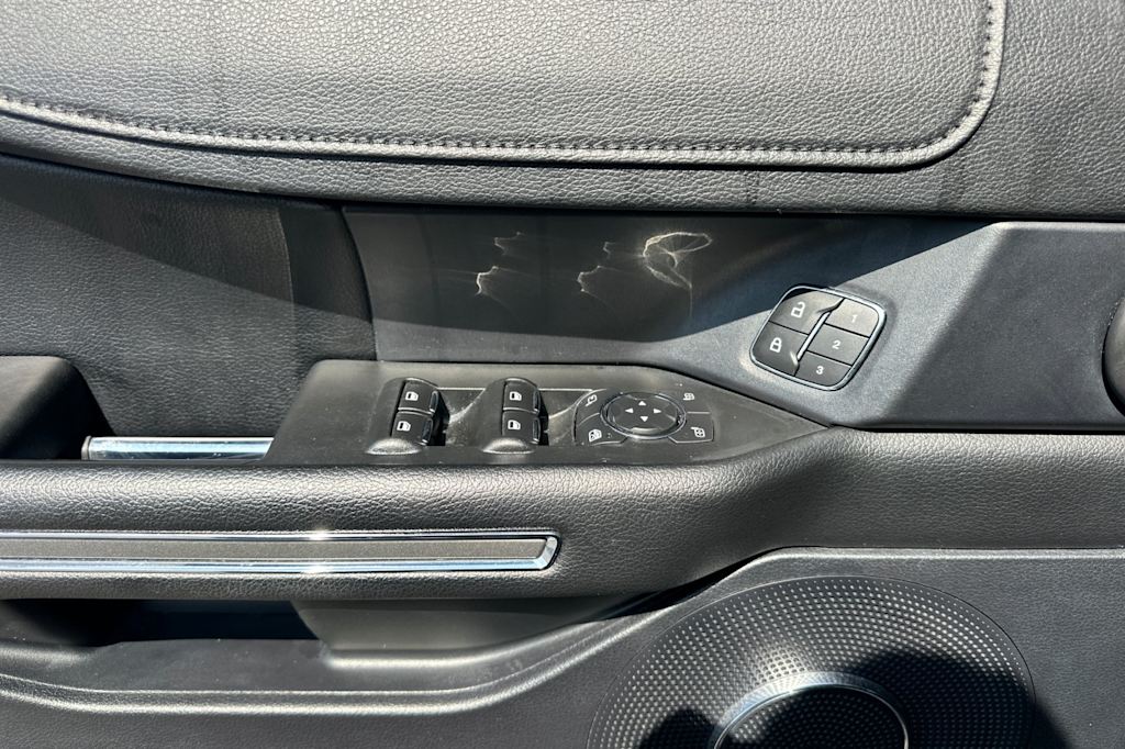 Thumbnail: 2020 Ford Expedition - 19