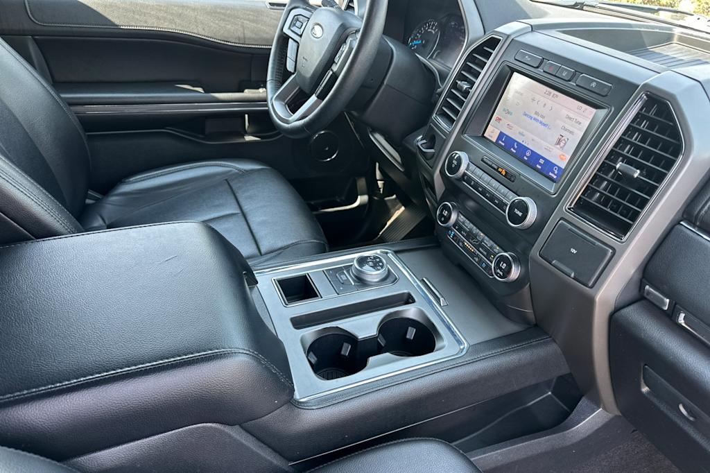 Thumbnail: 2020 Ford Expedition - 21